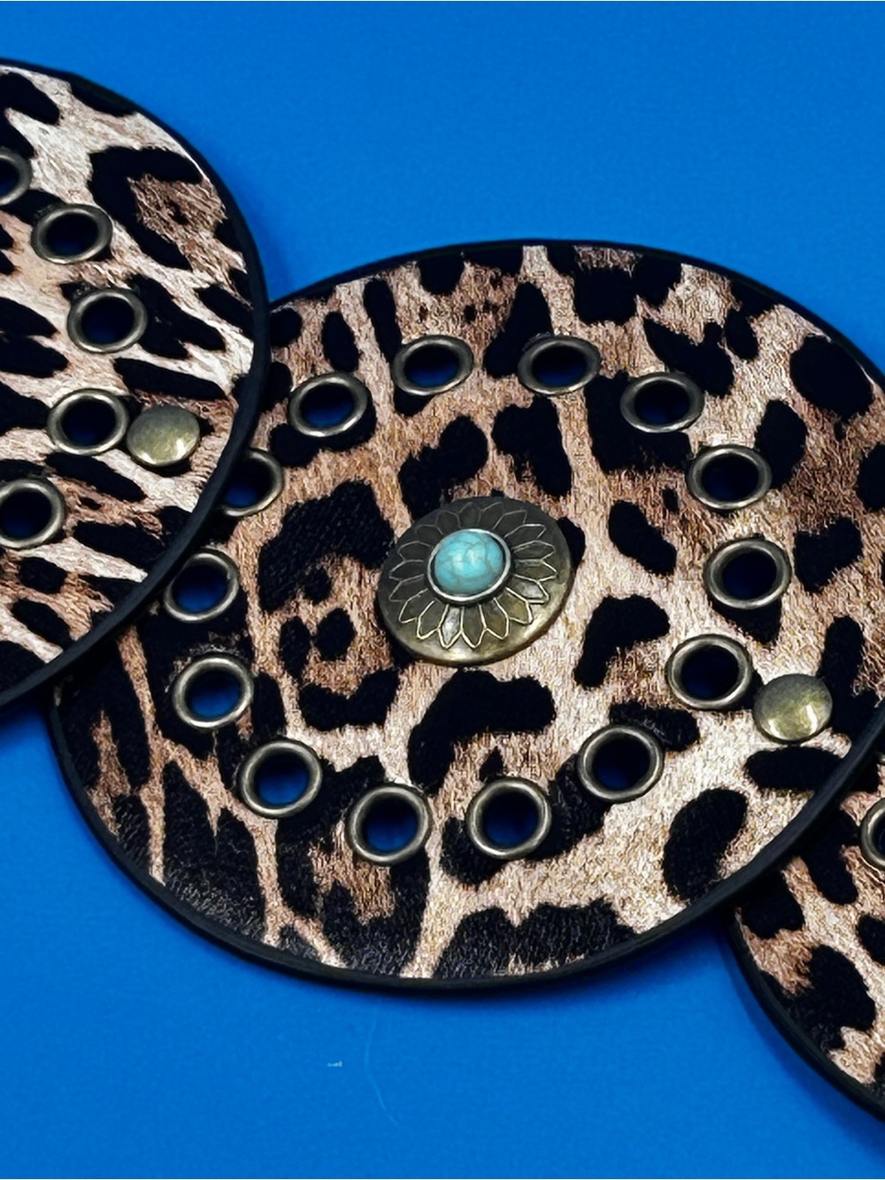Leopard-Print Disc Statement Necklace - Brown & Black - Picture 3 of 5